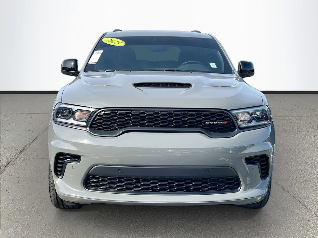 Used 2025 Dodge Durango R/T w/ Blacktop Package AWD/4WD image 2
