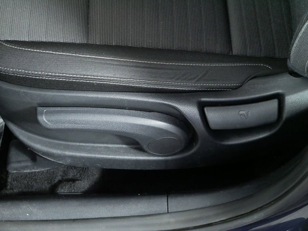 Certified 2018 Kia Sportage LX image 21