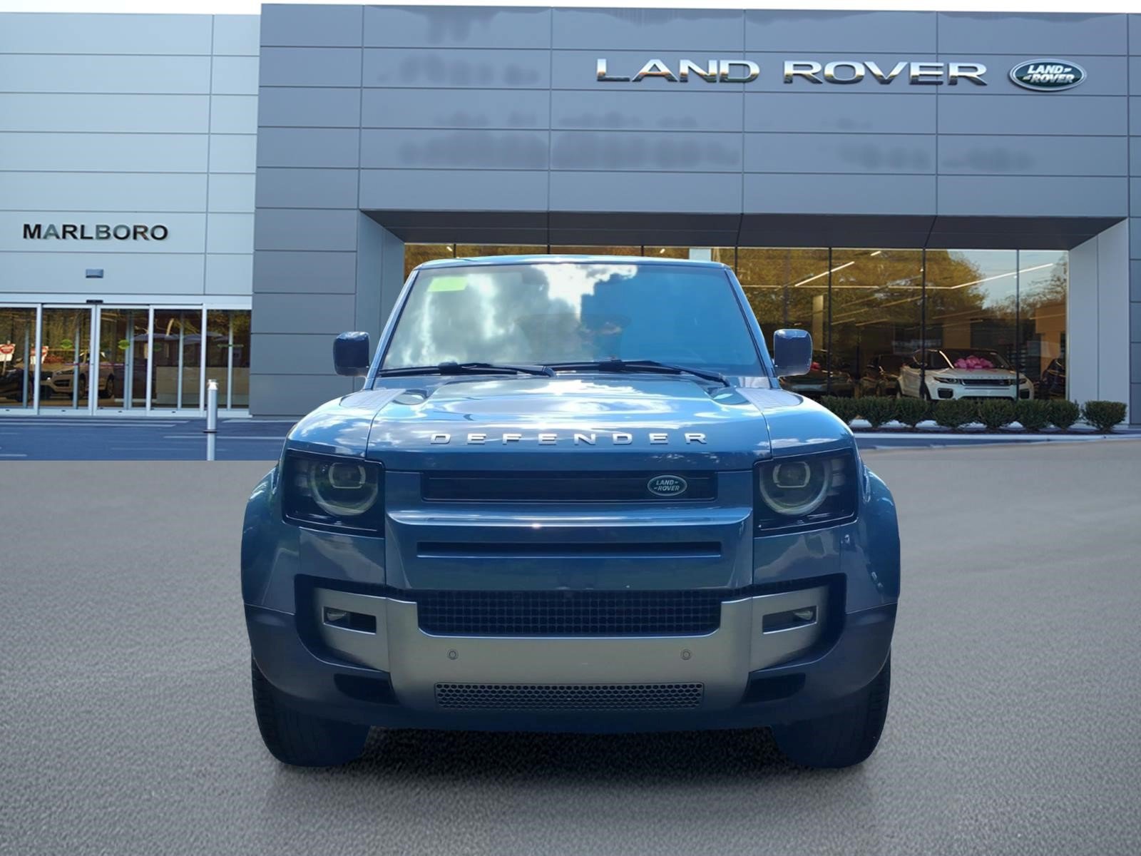 New 2026 Land Rover Defender 110 S AWD/4WD image 8