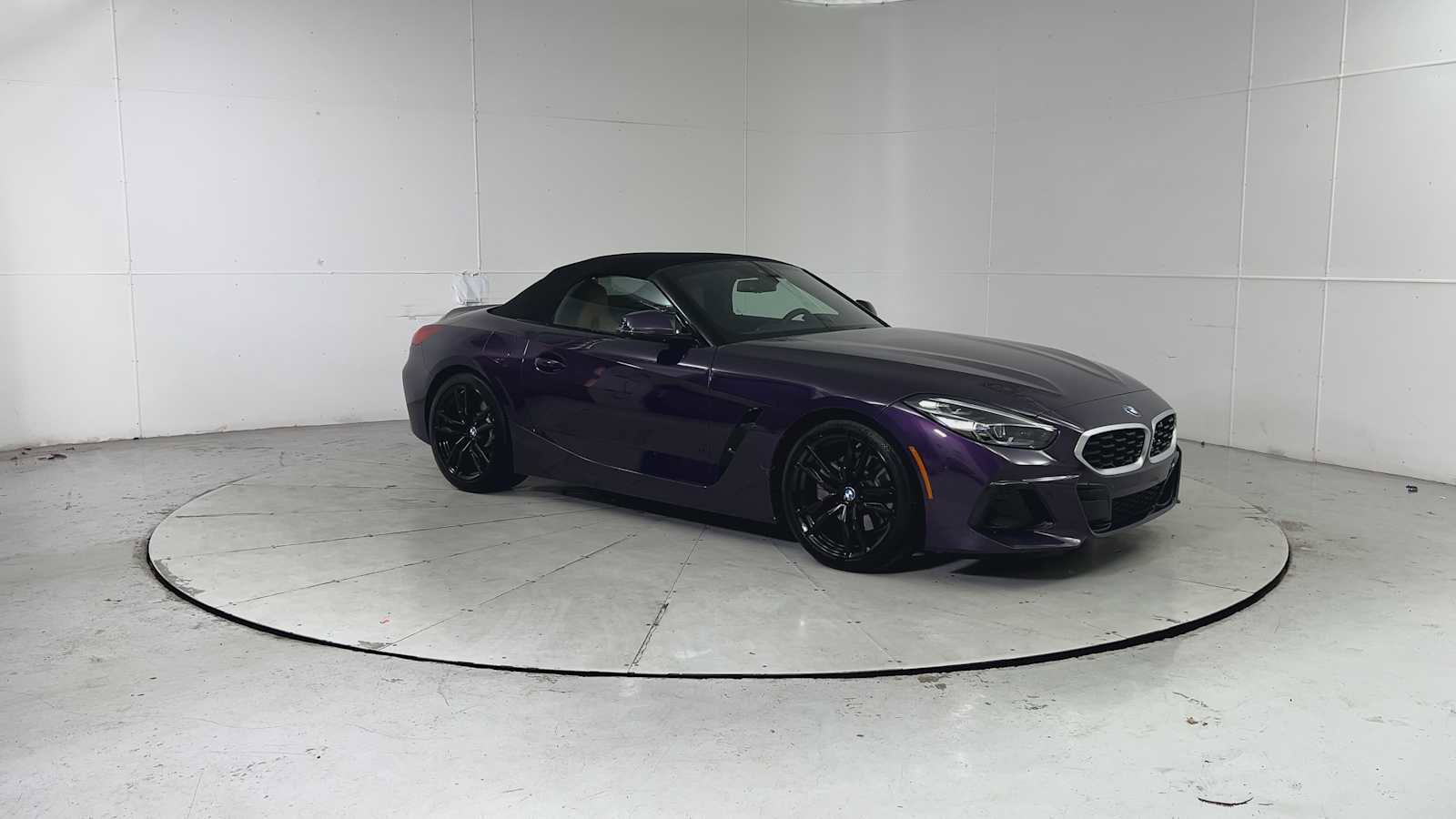 Used 2023 BMW Z4 sDrive30i w/ Premium Package image 8