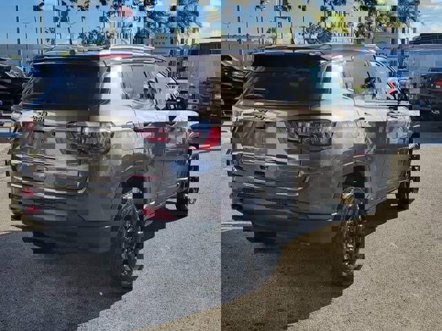 Used 2024 Jeep Compass Trailhawk image 7