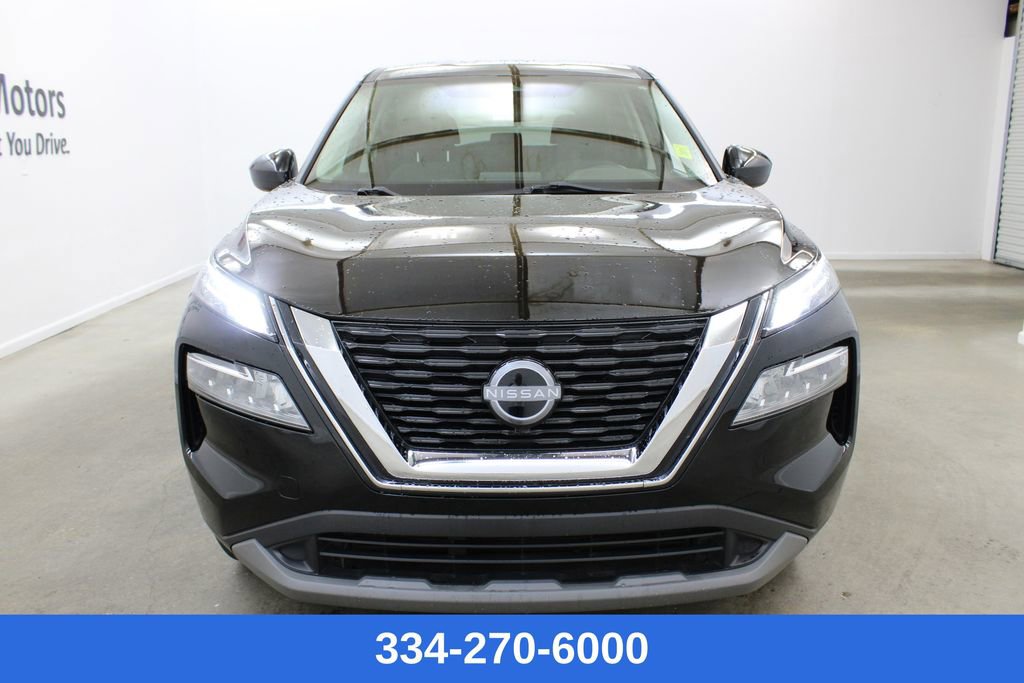 Certified 2023 Nissan Rogue SV image 6