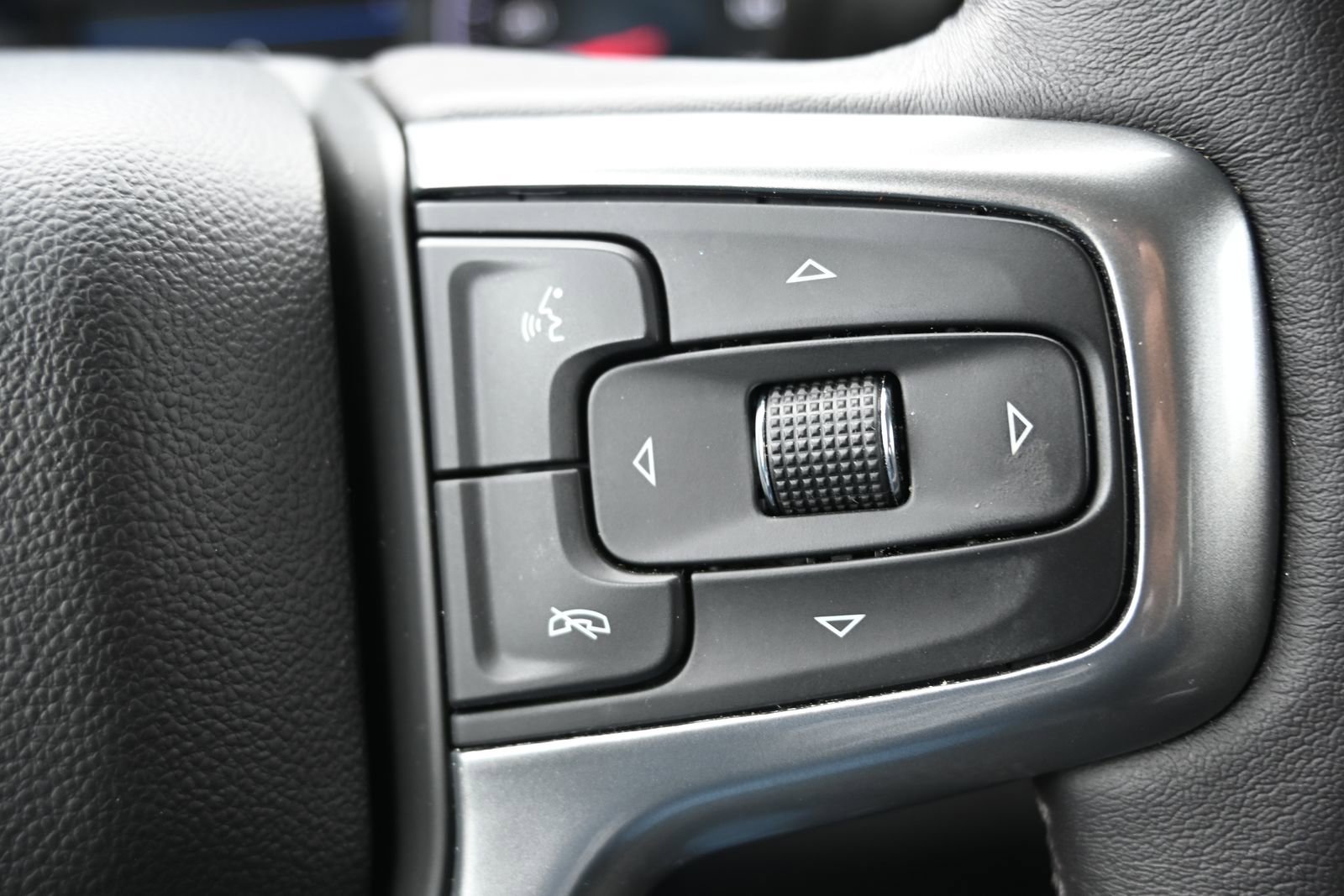 Used 2022 Chevrolet Silverado 1500 LT Trail Boss w/ Safety Package image 12