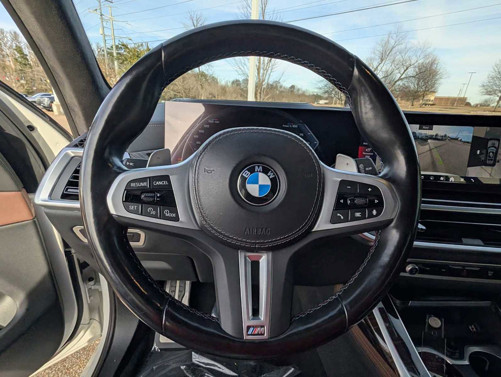 Used 2024 BMW X7 M60i w/ Executive Package image 10