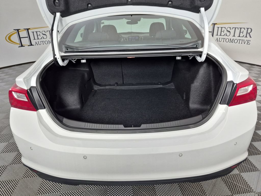 Used 2024 Chevrolet Malibu LS w/ Driver Confidence Package FWD image 33