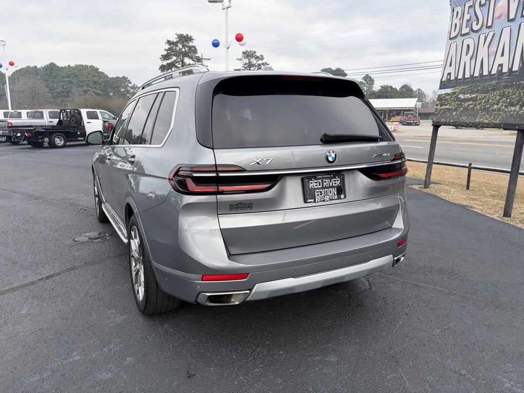 Used 2024 BMW X7 xDrive40i w/ Premium Package image 7
