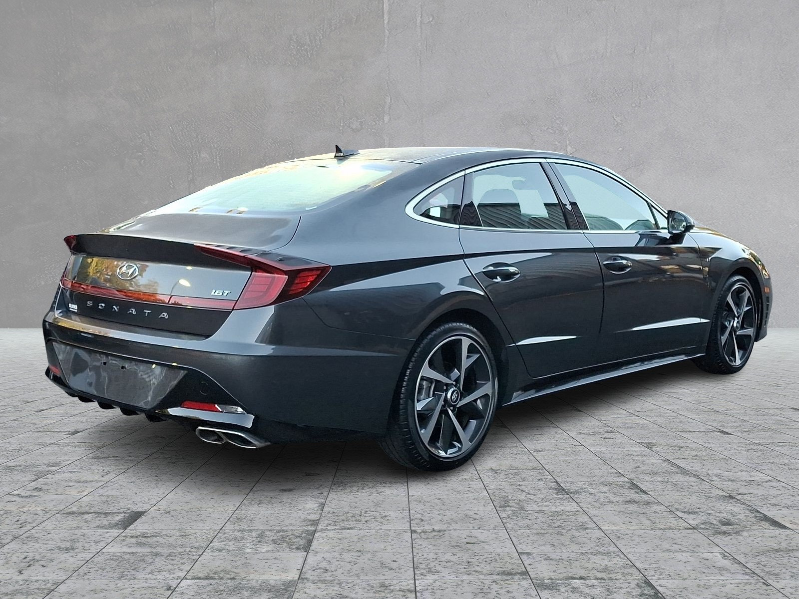 Certified 2023 Hyundai Sonata SEL Plus w/ Preferred Accessory Package FWD image 5