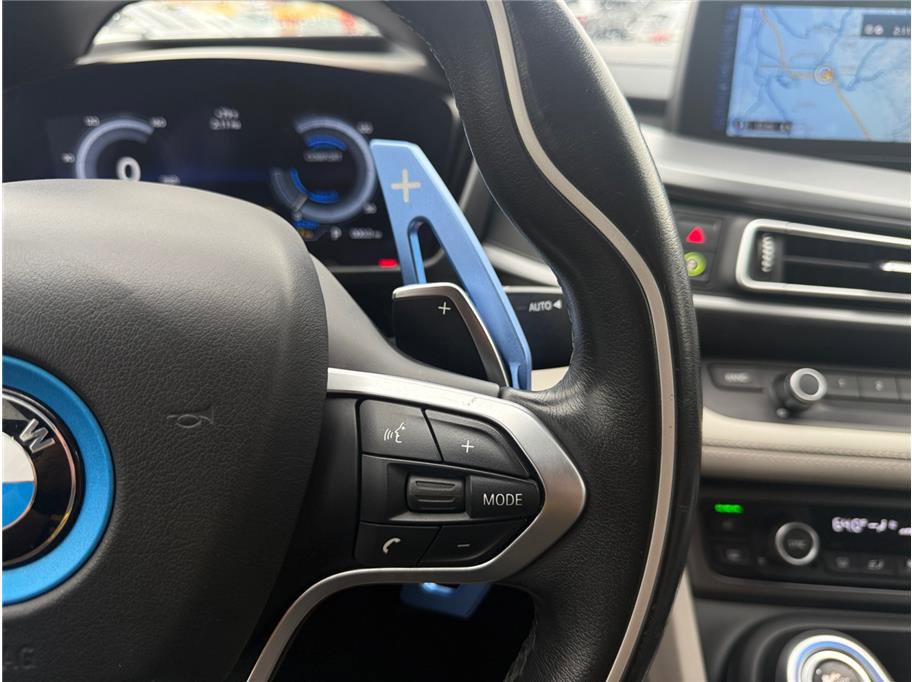 Used 2016 BMW i8 image 30