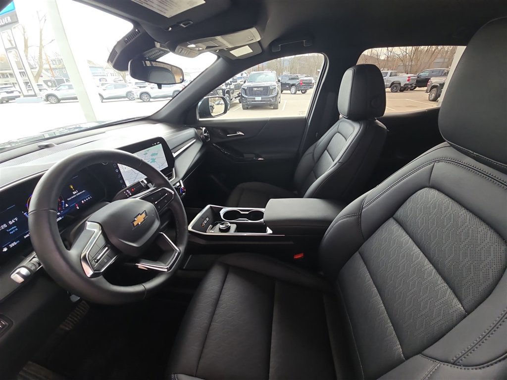 Used 2026 Chevrolet Equinox LT w/ Convenience Package II image 20