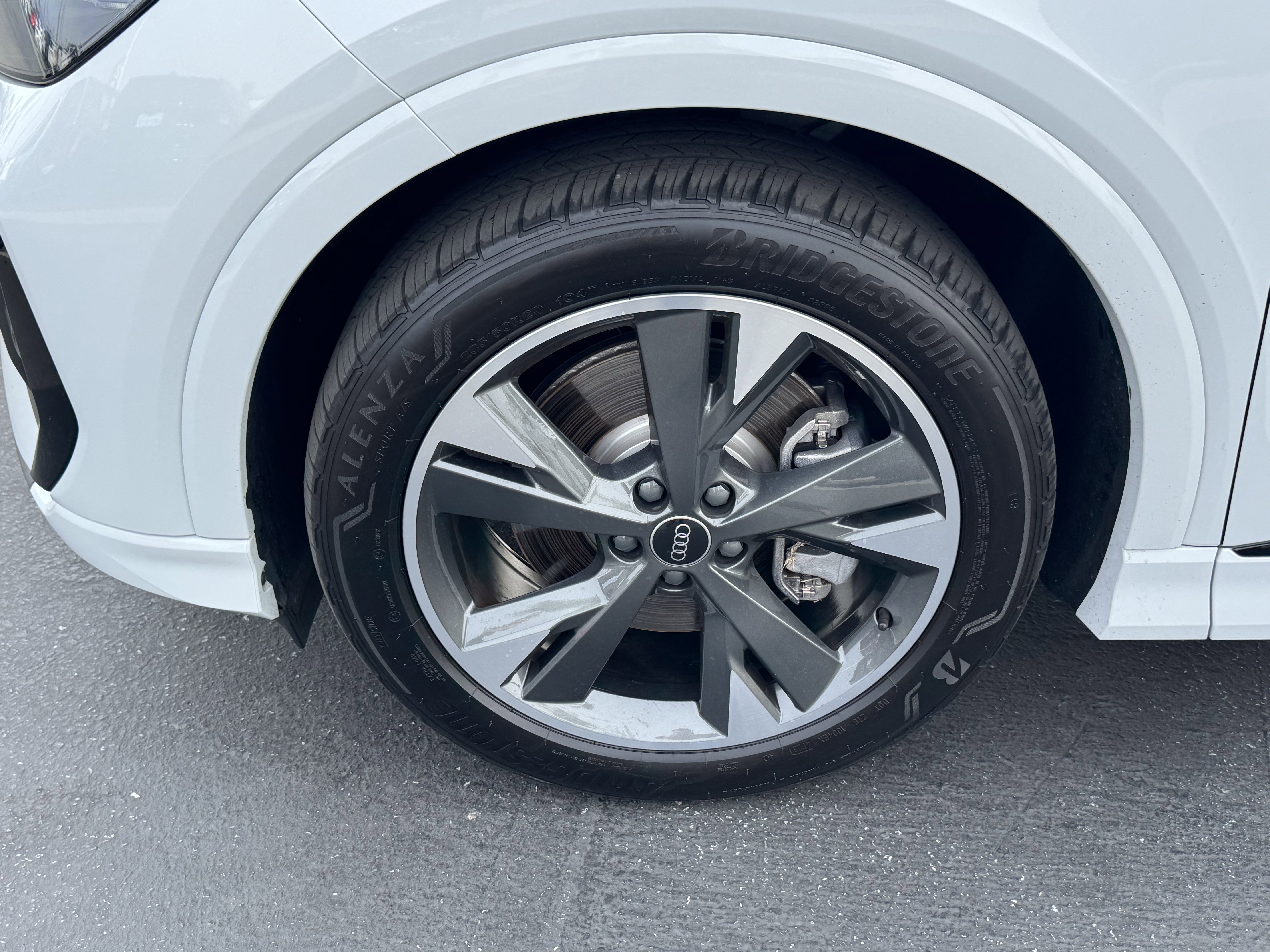 Used 2024 Audi Q4 e-tron Premium w/ Convenience Package image 12