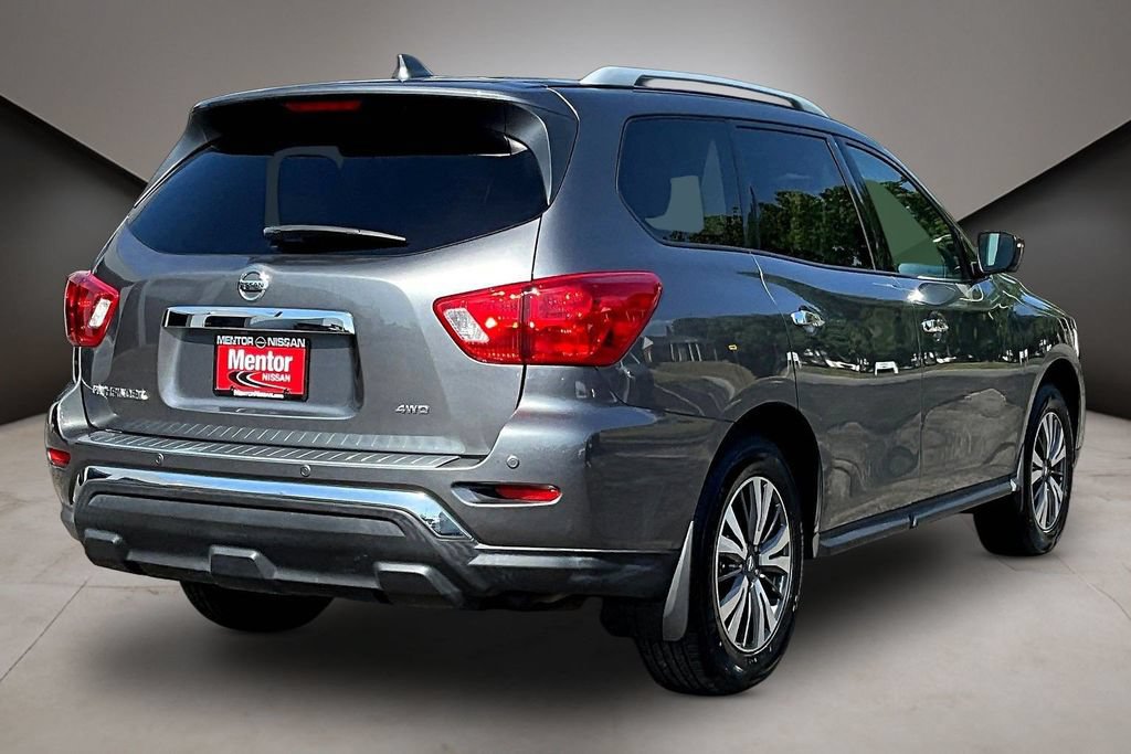 Used 2020 Nissan Pathfinder S AWD/4WD image 6