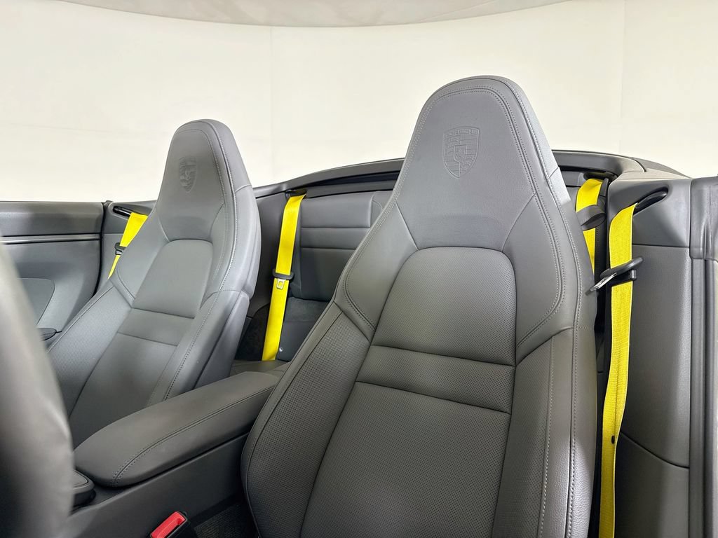 Used 2021 Porsche 911 Carrera RWD image 5