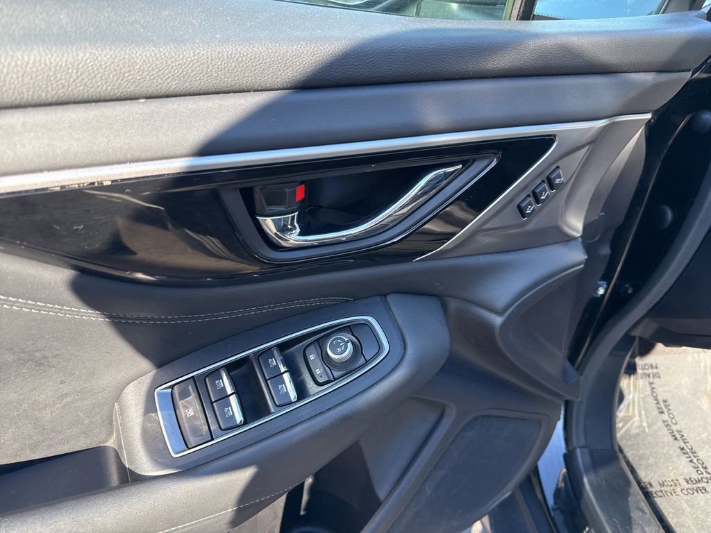 Used 2020 Subaru Outback Limited image 22