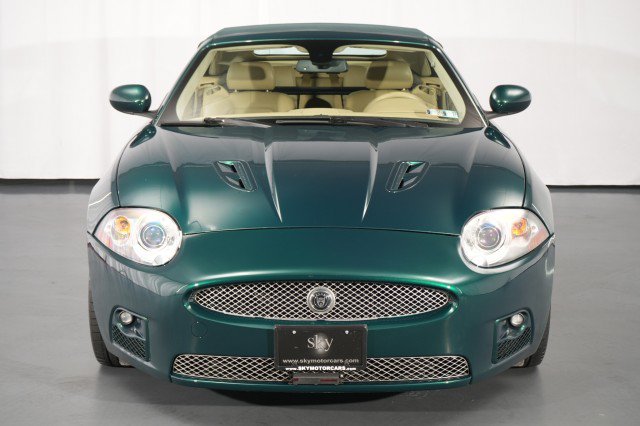 Used 2008 Jaguar XKR R RWD image 6