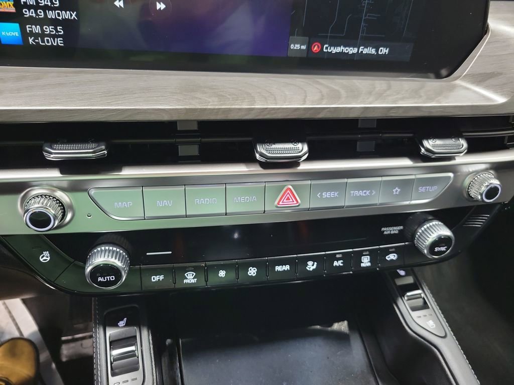 Used 2025 Kia Telluride EX X-Line image 37