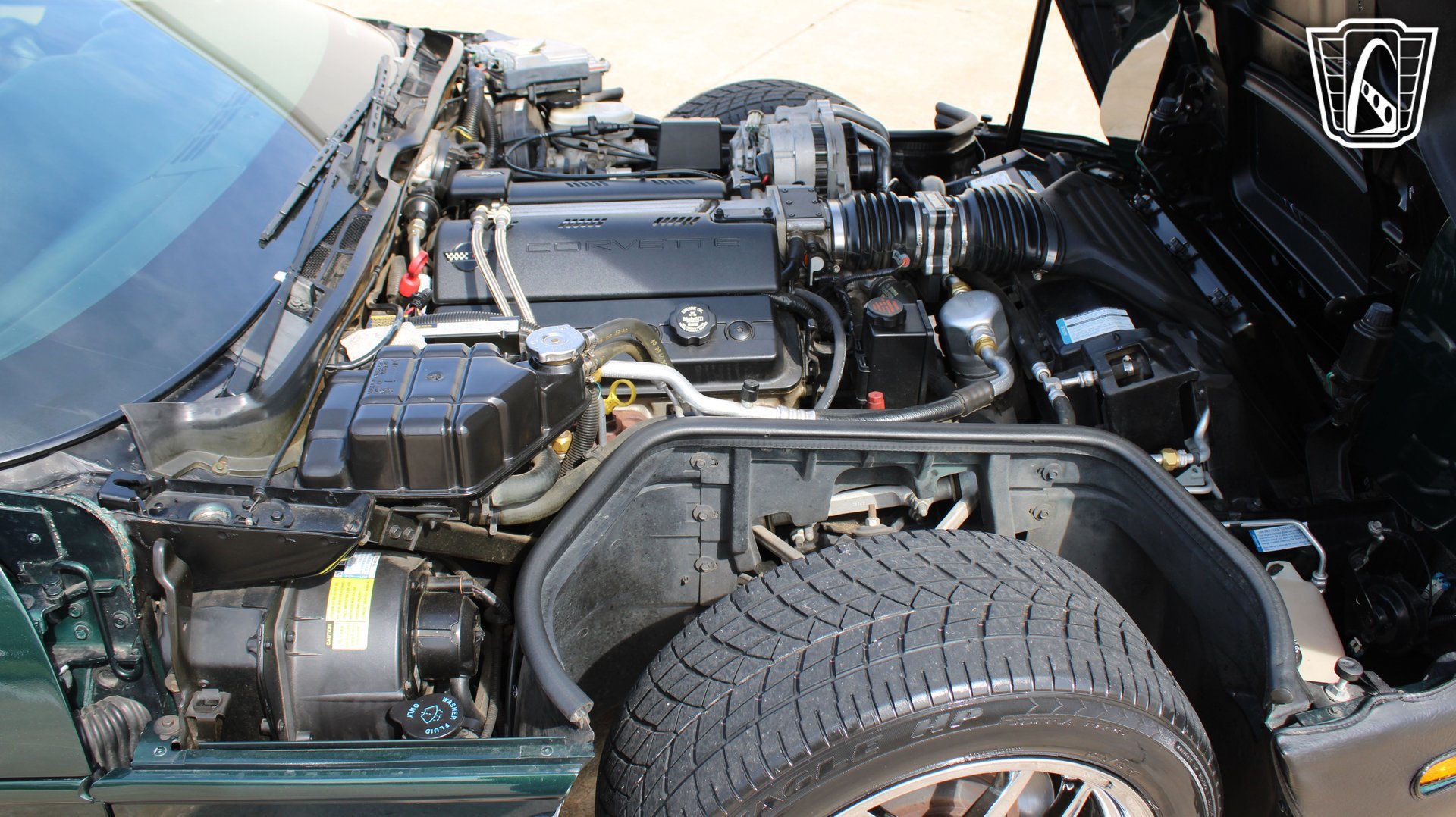 Used 1996 Chevrolet Corvette Convertible RWD image 16