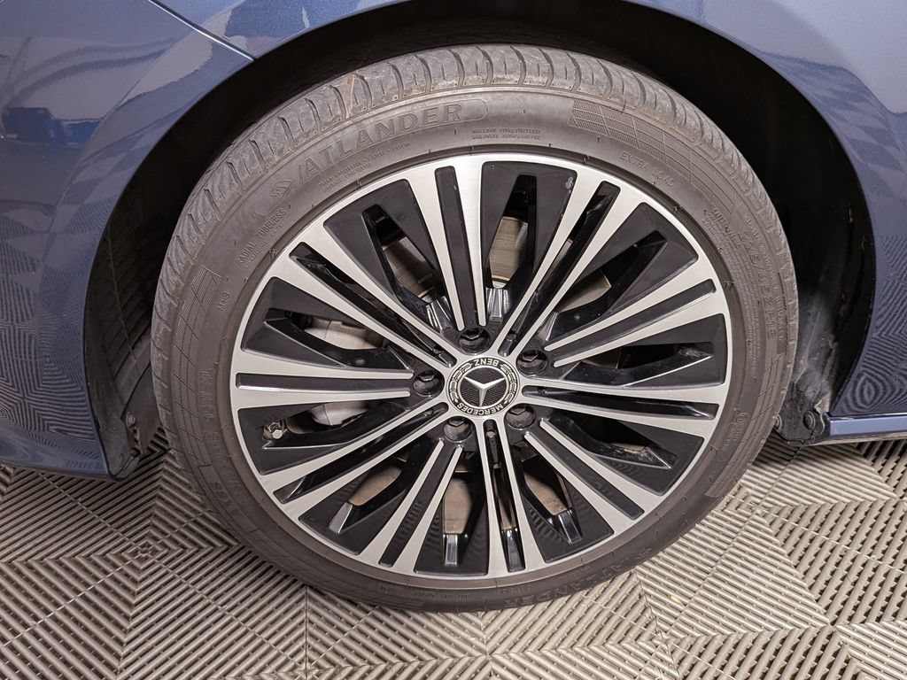 Used 2023 Mercedes-Benz CLA 250 4MATIC image 45