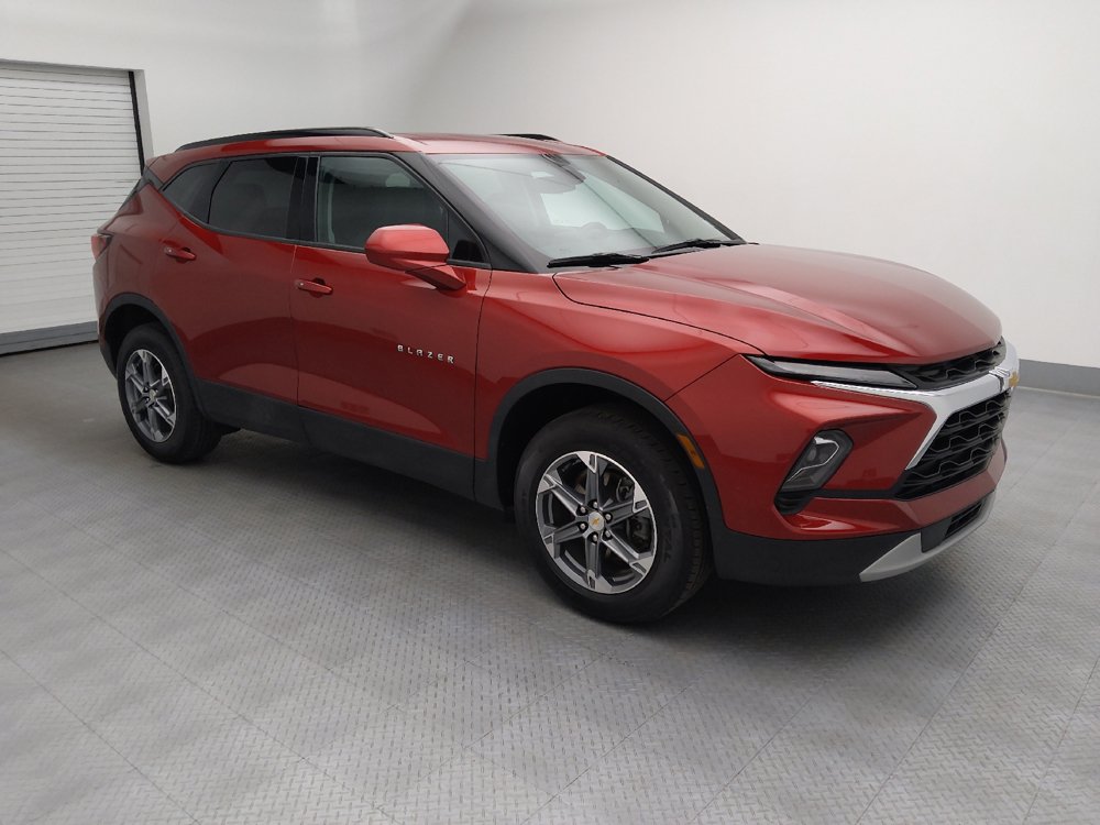 Used 2024 Chevrolet Blazer LT w/ Convenience Package FWD image 11