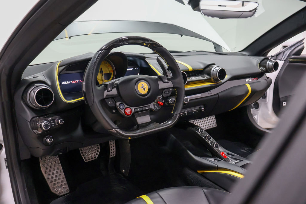 Used 2022 Ferrari 812 GTS RWD image 41