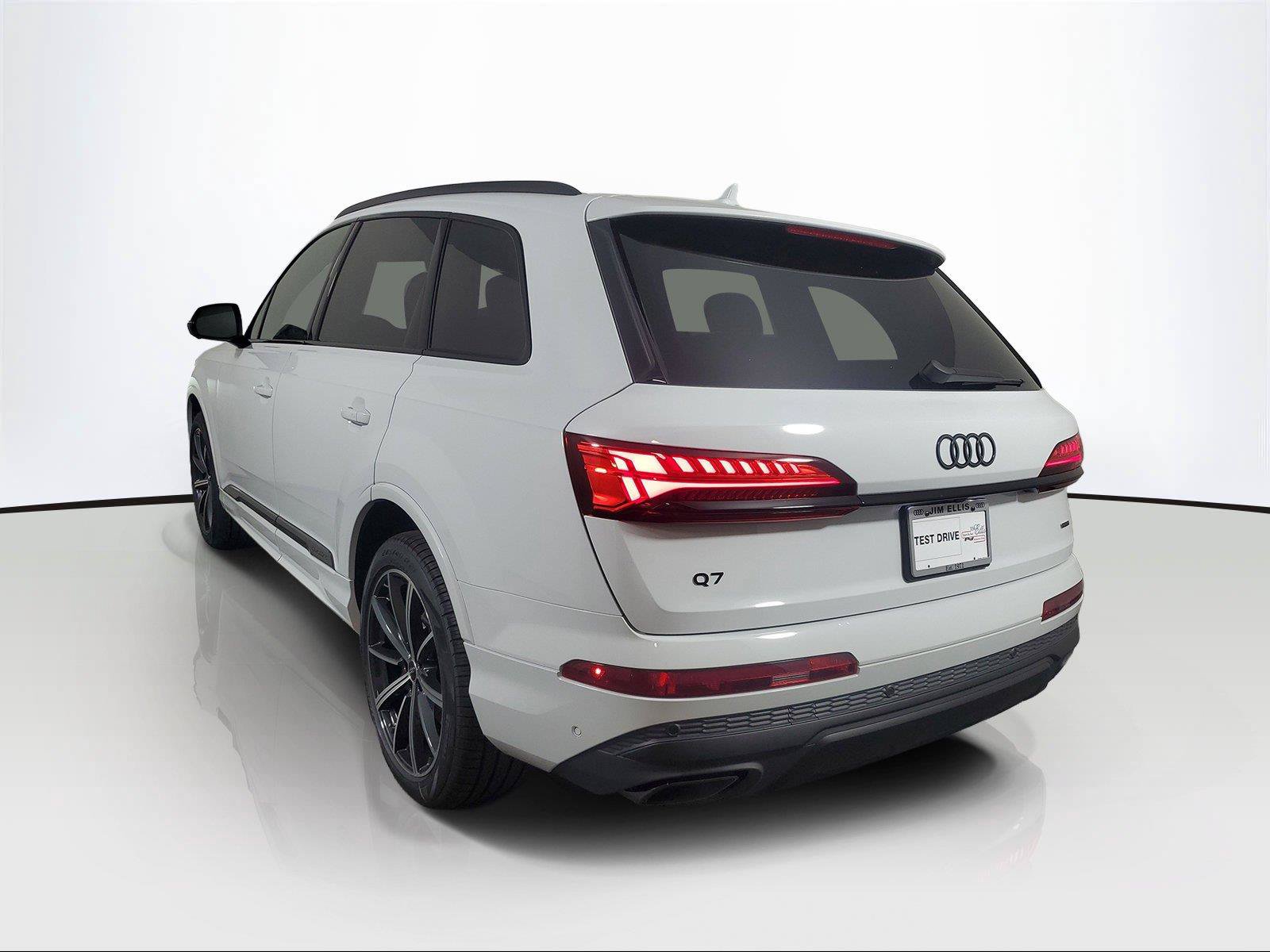 New 2026 Audi Q7 2.0T Premium Plus AWD/4WD image 4