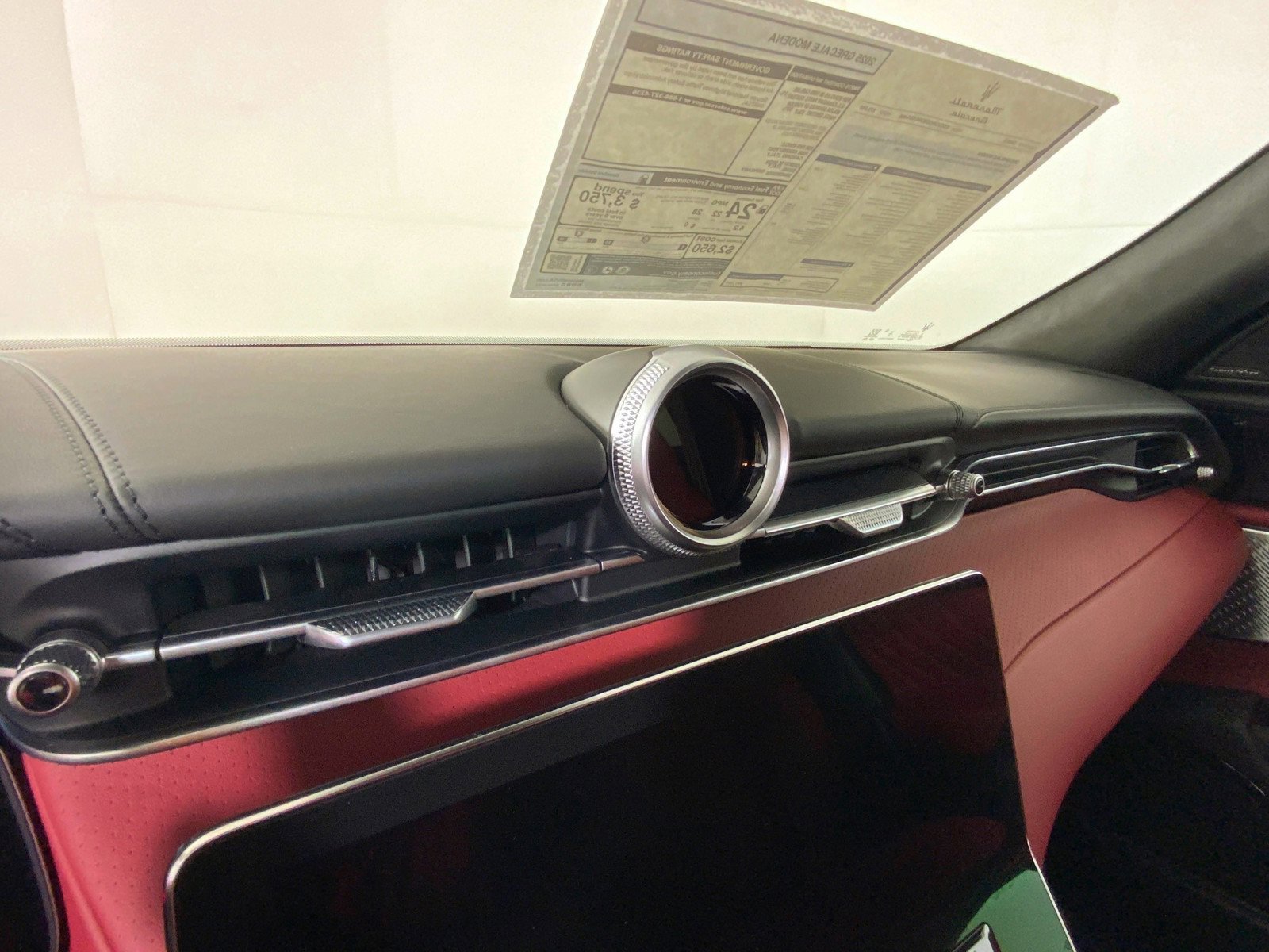 New 2025 Maserati Grecale Modena image 31