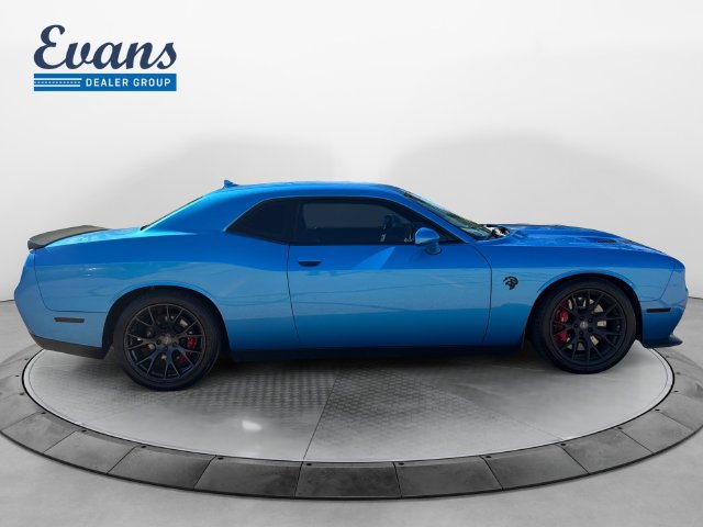Used 2015 Dodge Challenger SRT Hellcat RWD image 9