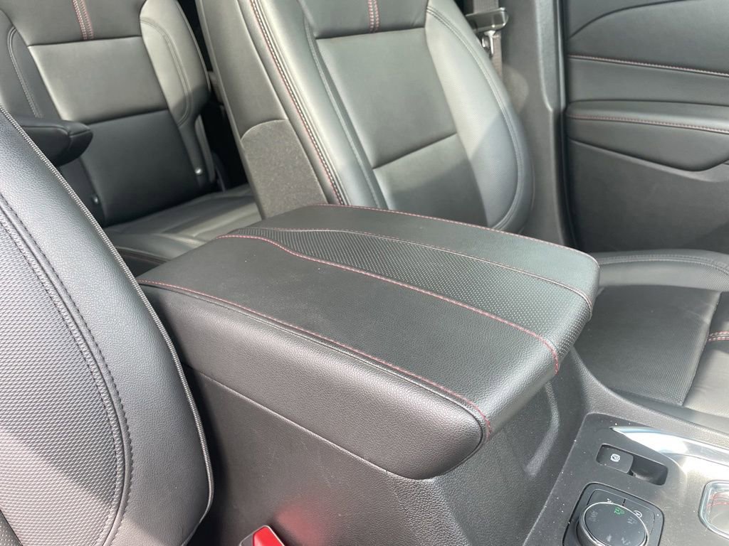Used 2023 Chevrolet Traverse RS w/ LPO, Floor Liner Package image 47