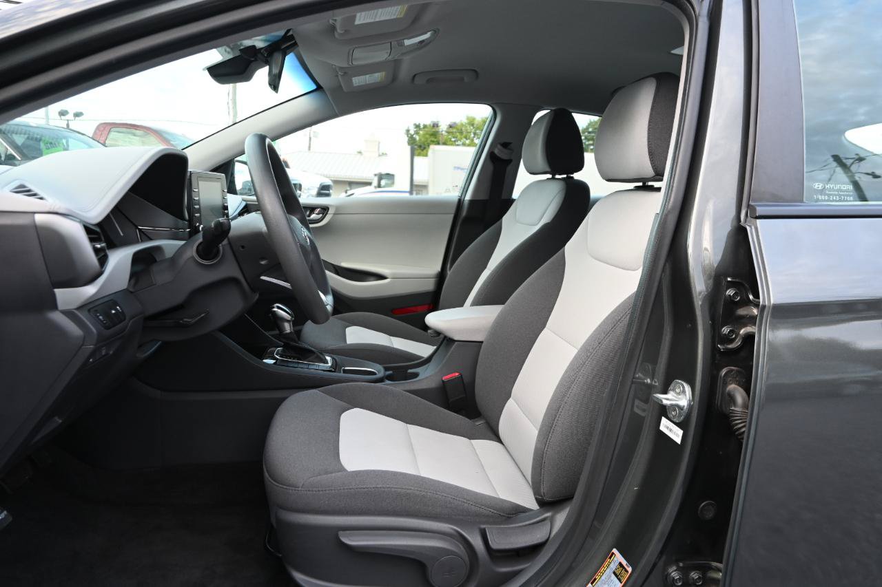 Used 2020 Hyundai Ioniq Blue FWD image 18