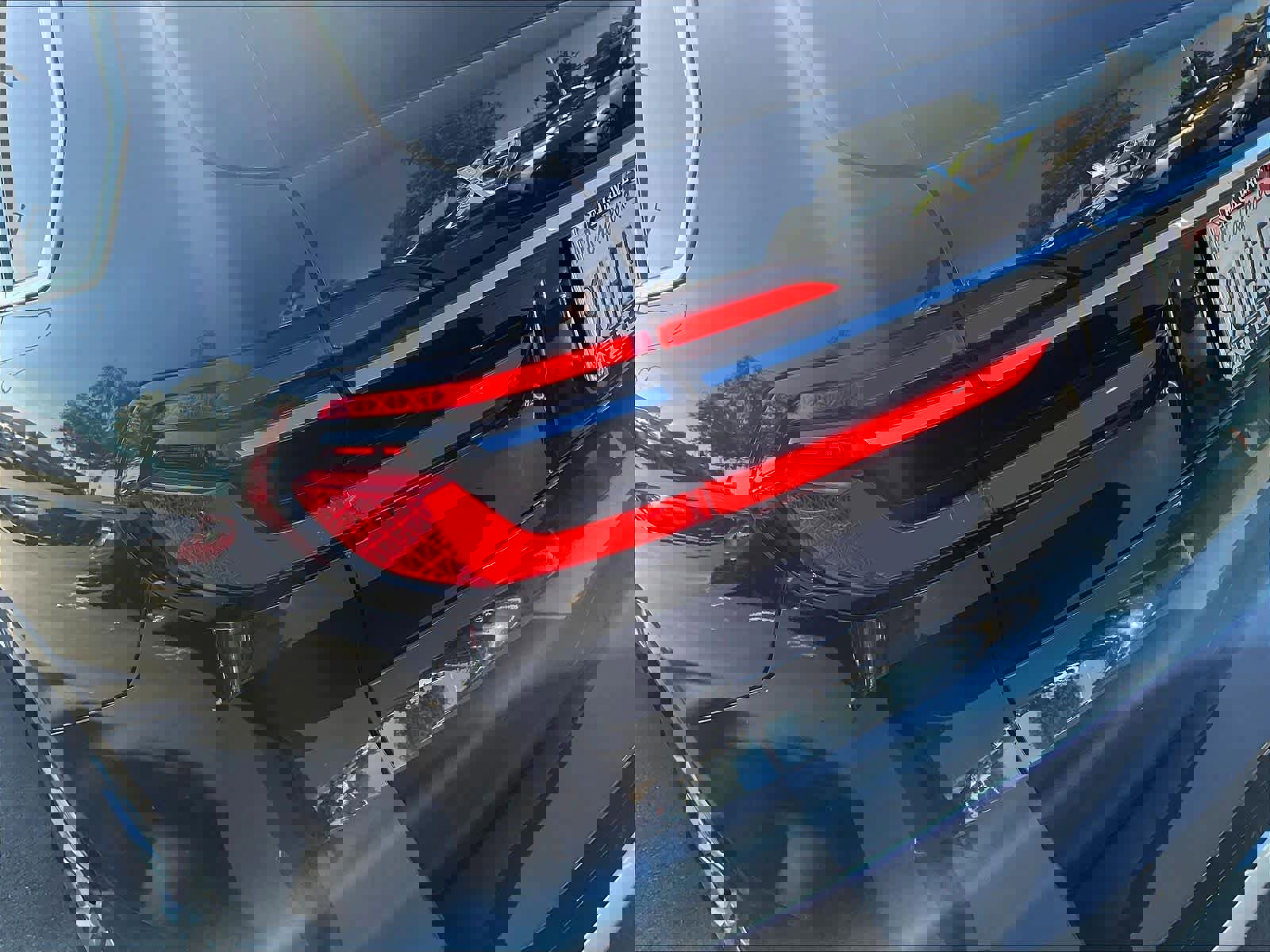 Used 2023 BMW X7 xDrive40i w/ Premium Package image 30