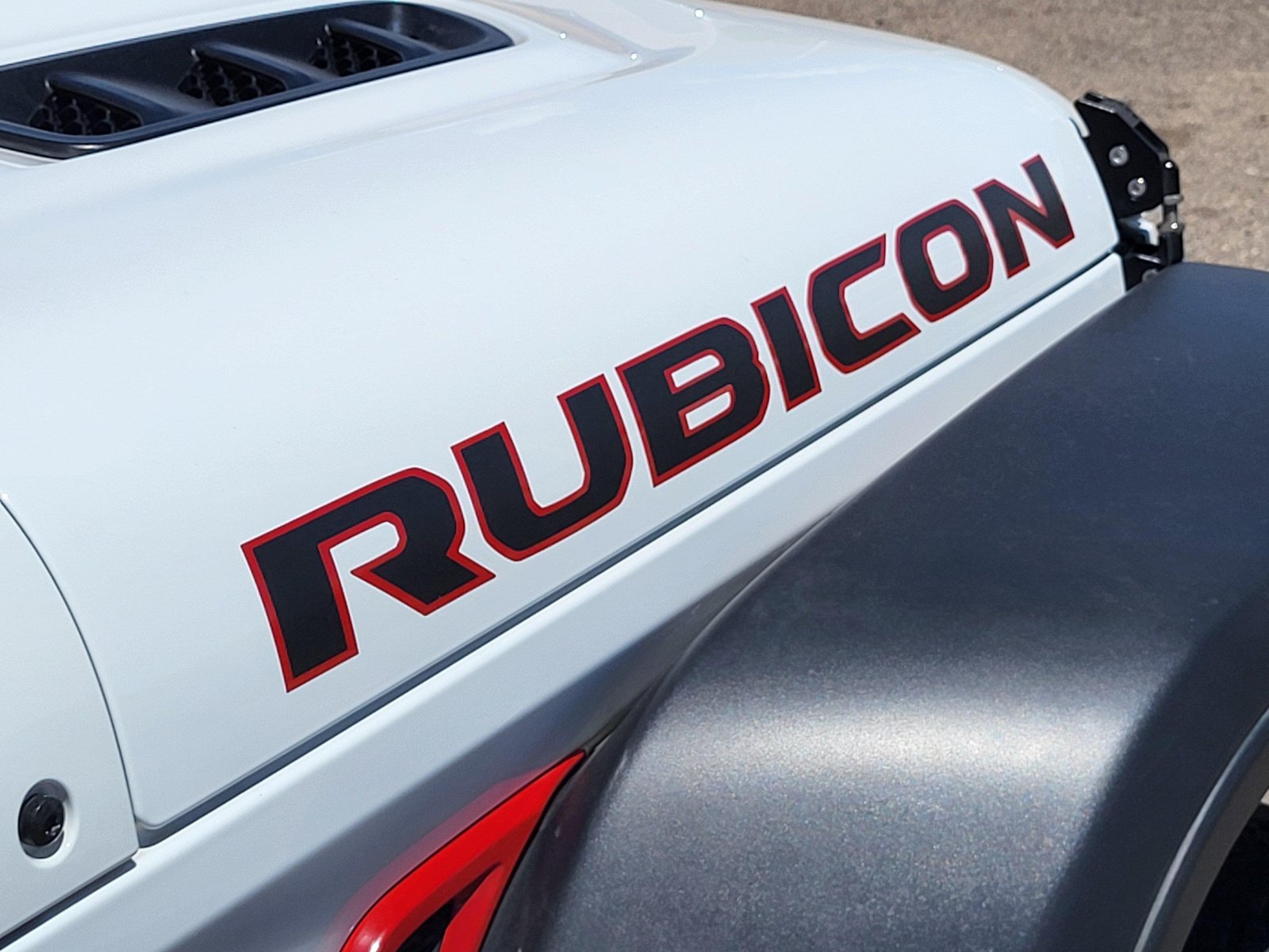 Used 2021 Jeep Wrangler Unlimited Rubicon AWD/4WD image 27