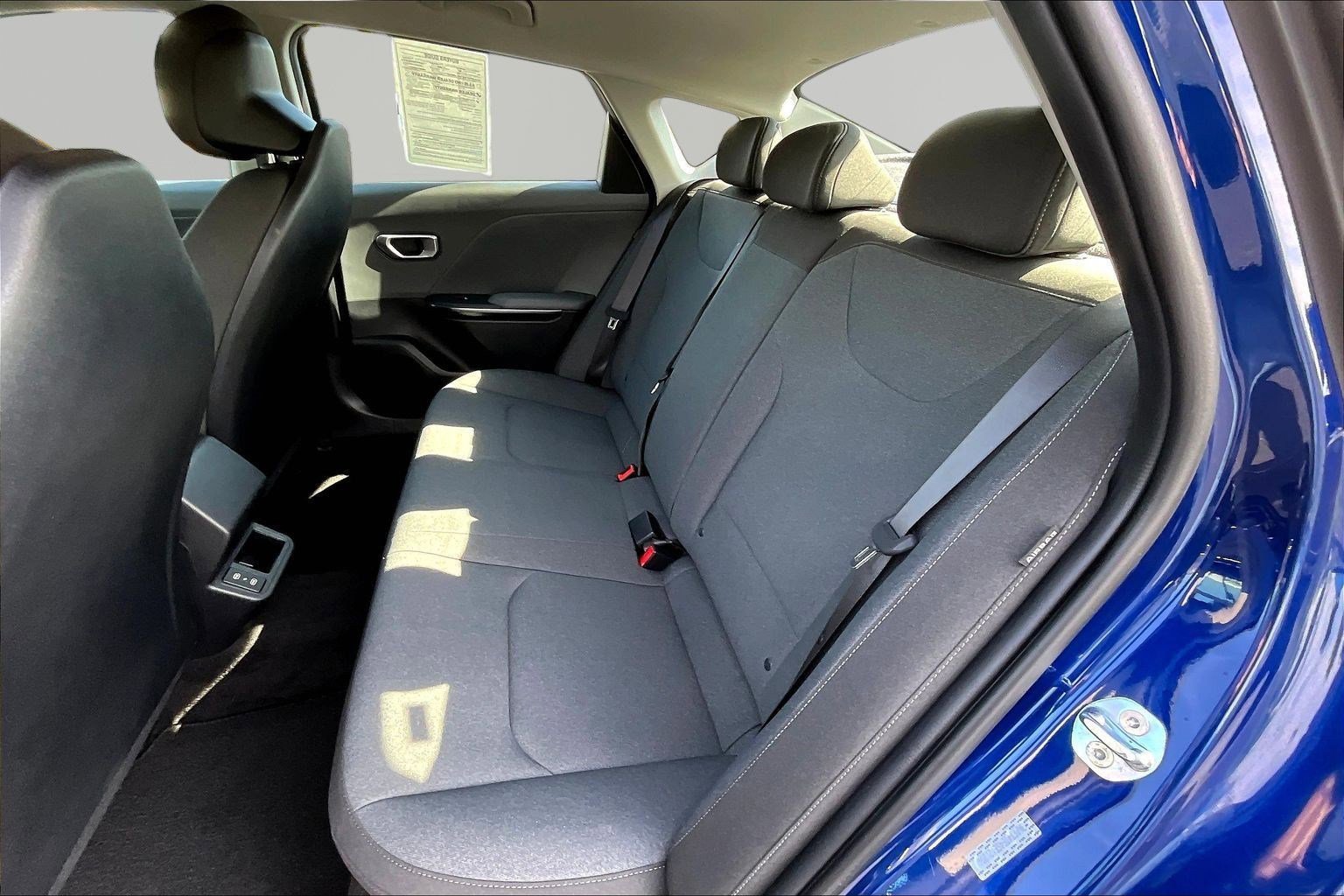 Used 2025 Kia K4 FWD image 22