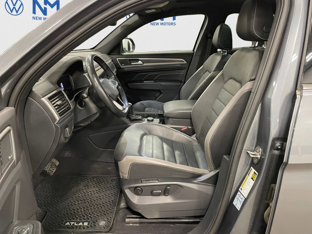 Used 2020 Volkswagen Atlas Cross Sport SEL Premium image 9