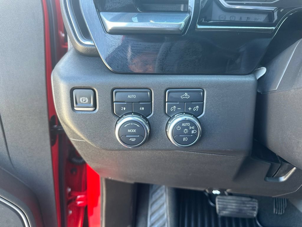 Used 2025 GMC Sierra 1500 Elevation AWD/4WD image 12