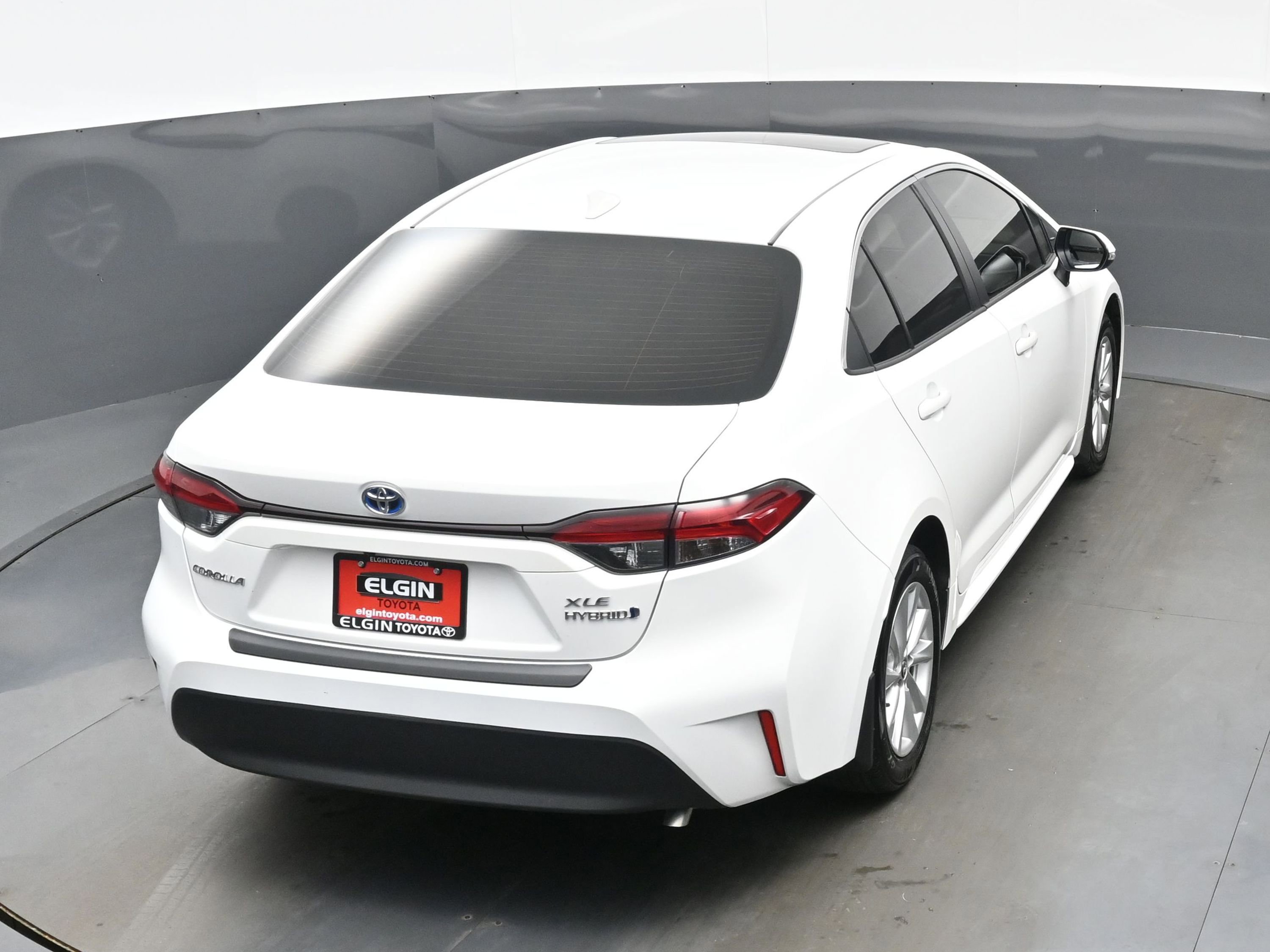 Used 2024 Toyota Corolla XLE FWD image 42