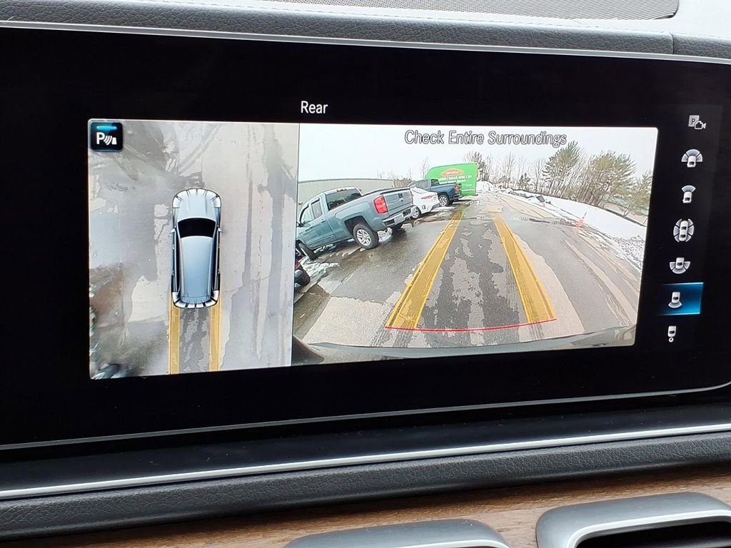 Used 2020 Mercedes-Benz GLS 450 4MATIC image 26