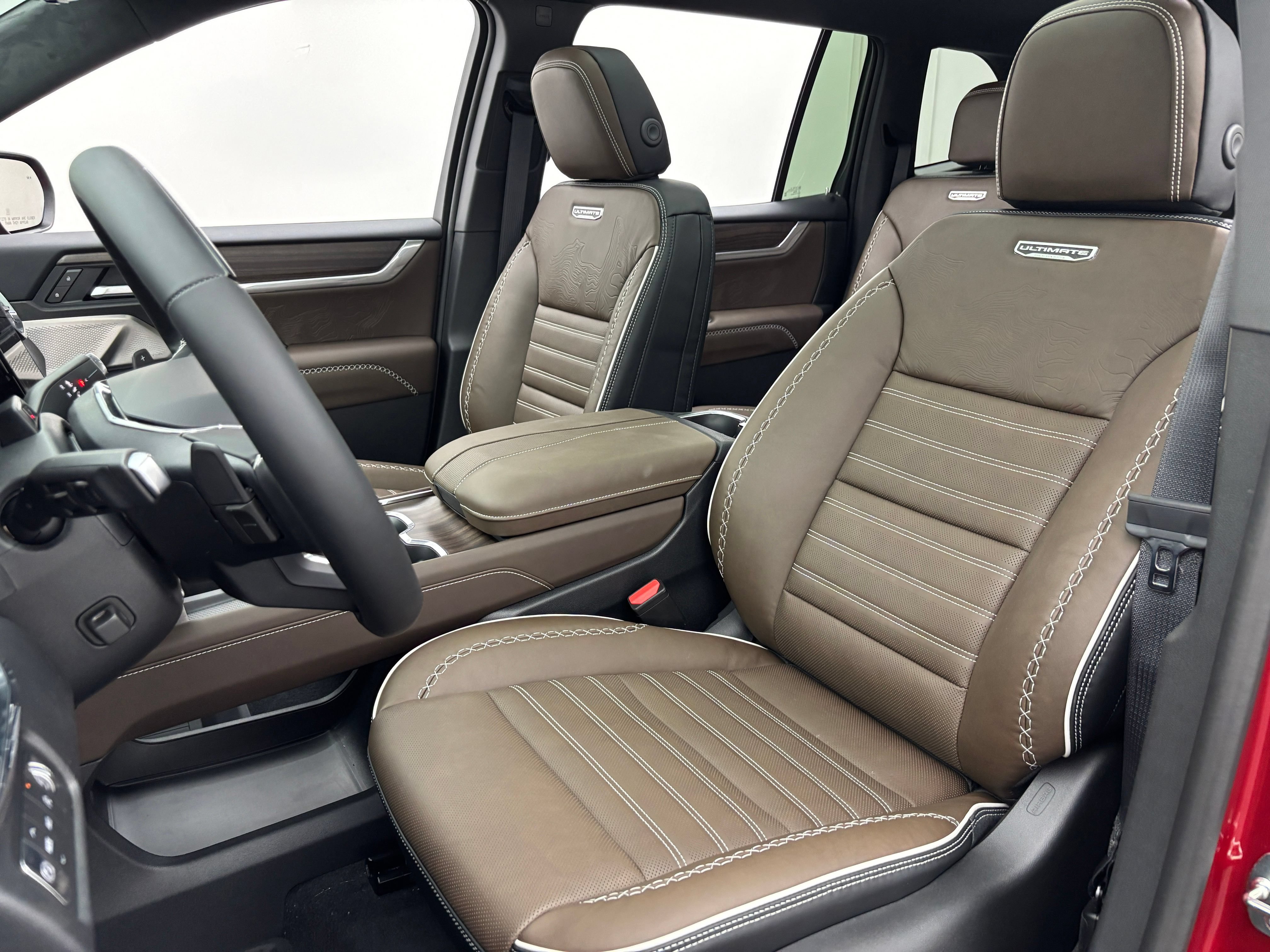 New 2026 GMC Acadia Denali Ultimate w/ LPO, Floor Liner Package AWD/4WD image 21