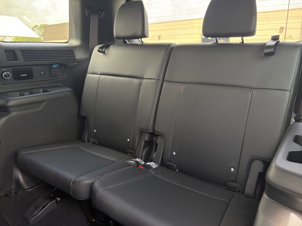 New 2026 Hyundai Santa Fe XRT image 4