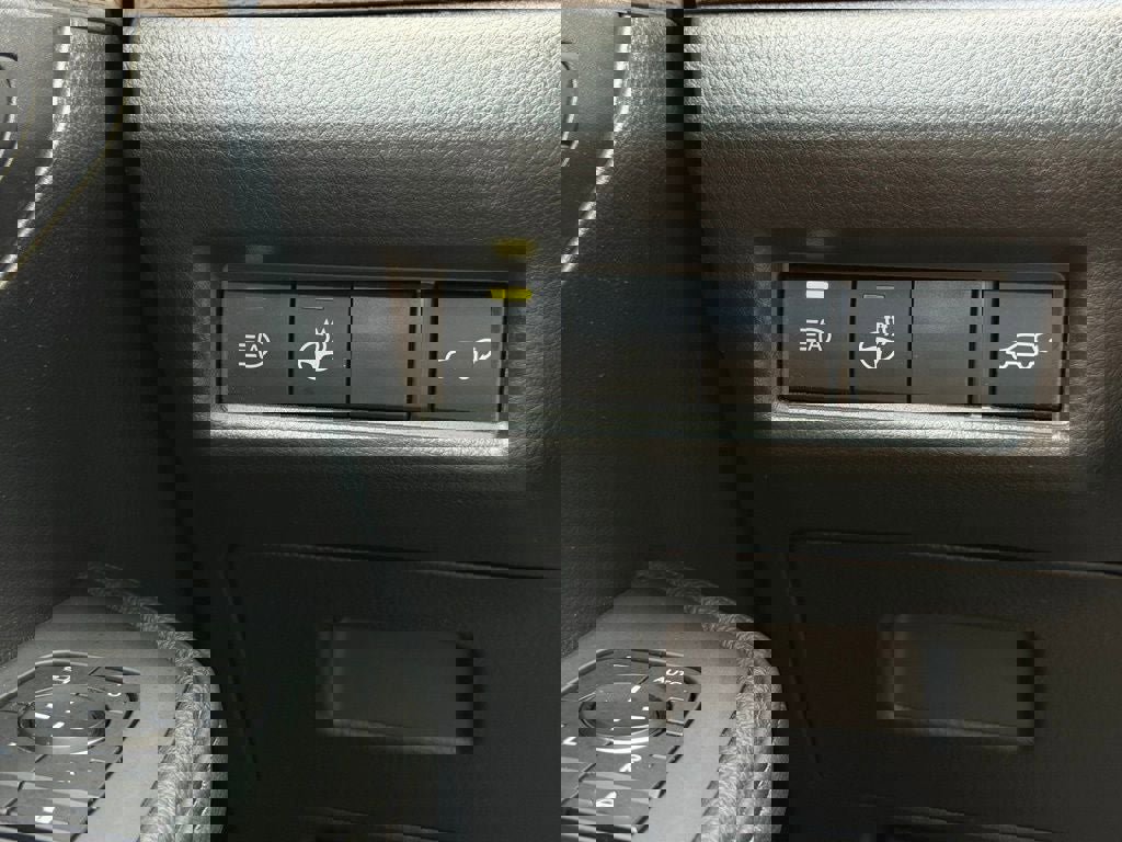 Used 2025 Toyota Grand Highlander Limited image 38