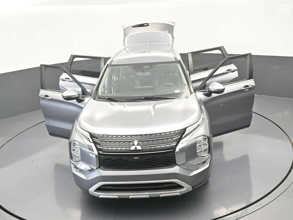 Used 2022 Mitsubishi Outlander SE image 74