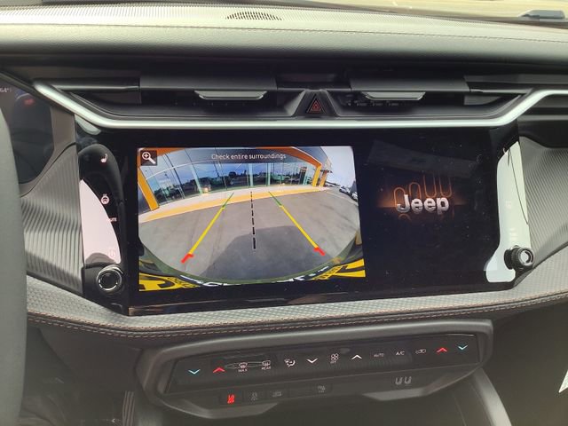 New 2026 Jeep Cherokee Overland w/ Trailer Tow Group image 19