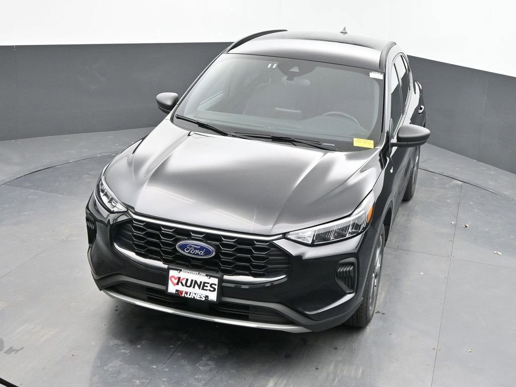 Used 2025 Ford Escape ST-Line image 15