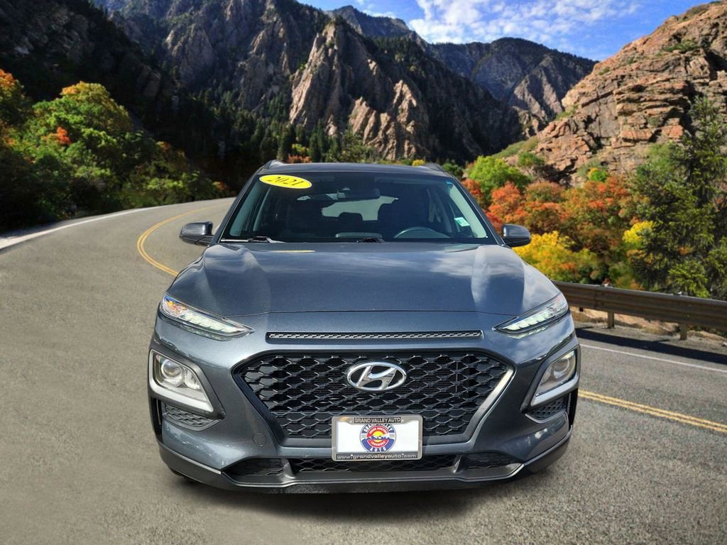 Used 2021 Hyundai Kona SEL FWD image 6