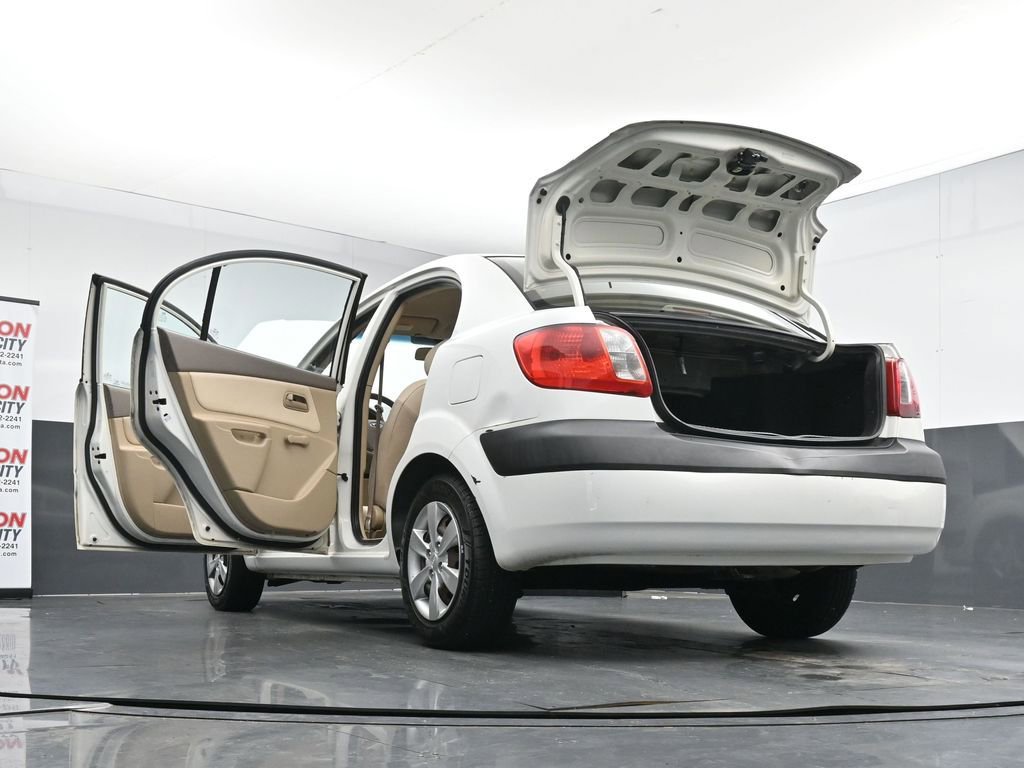 Used 2008 Kia Rio LX image 43