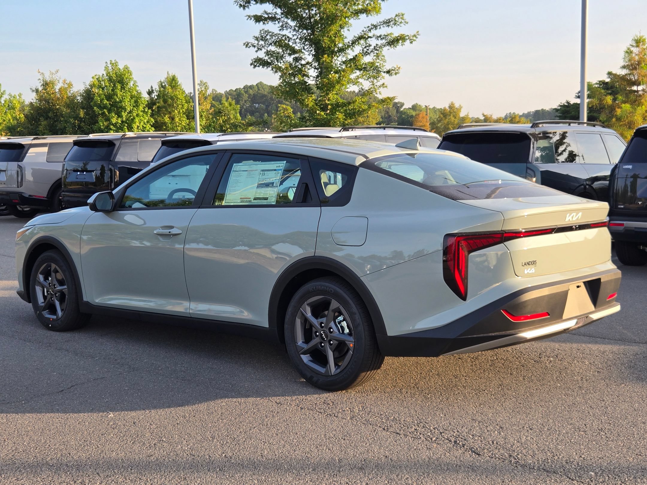 New 2026 Kia K4 FWD image 5