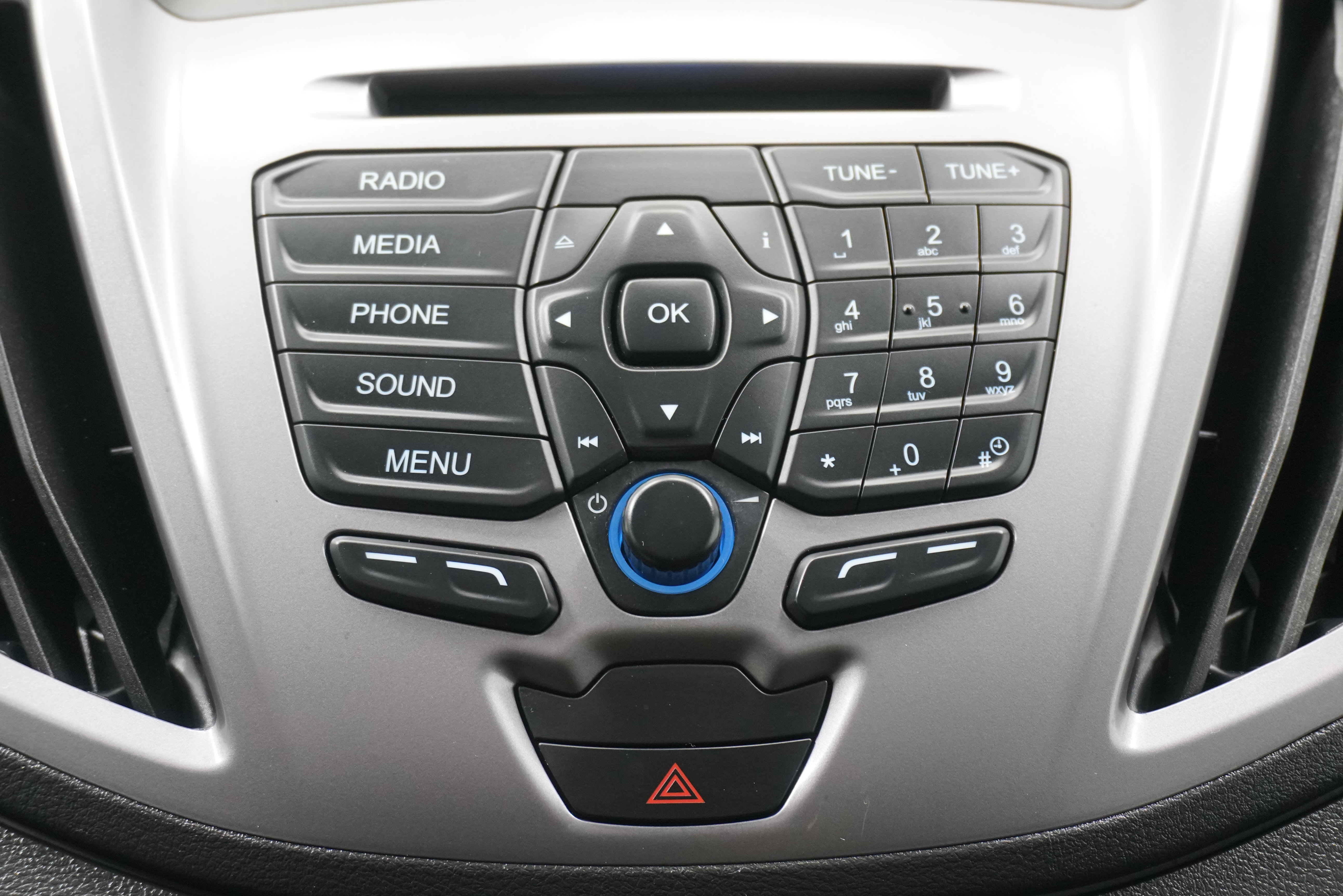 Used 2018 Ford Transit 150 XLT RWD image 16