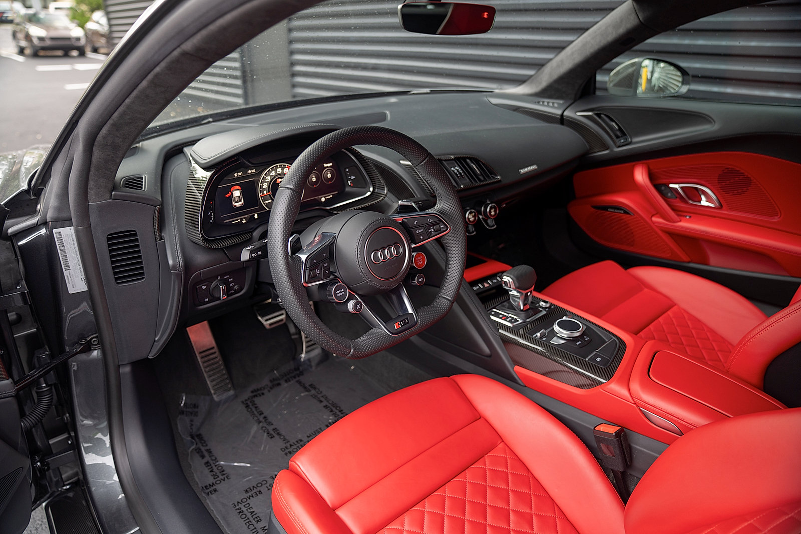 Used 2018 Audi R8 V10 plus AWD/4WD image 4