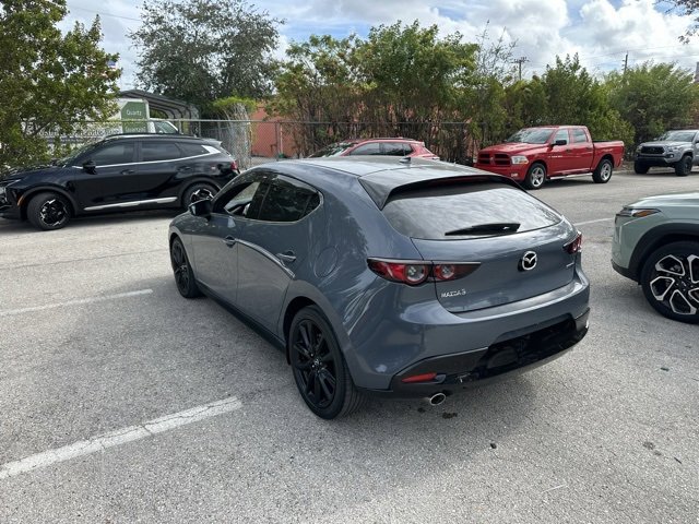 Used 2019 MAZDA MAZDA3 Hatchback w/ Premium Package image 12