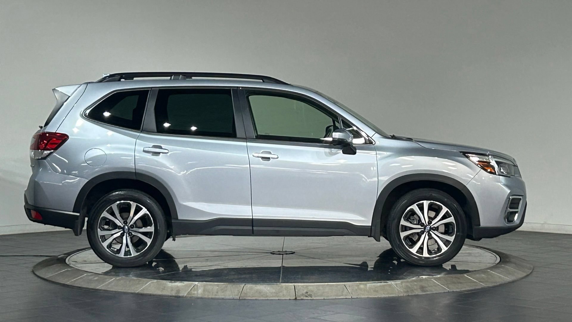 Used 2020 Subaru Forester Limited AWD/4WD image 11