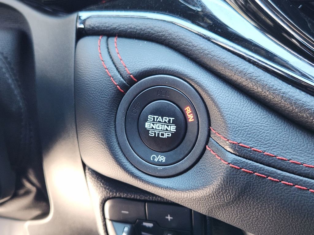 Certified 2025 Dodge Durango GT image 32