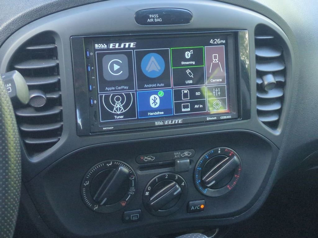 Used 2015 Nissan Juke S AWD/4WD image 19